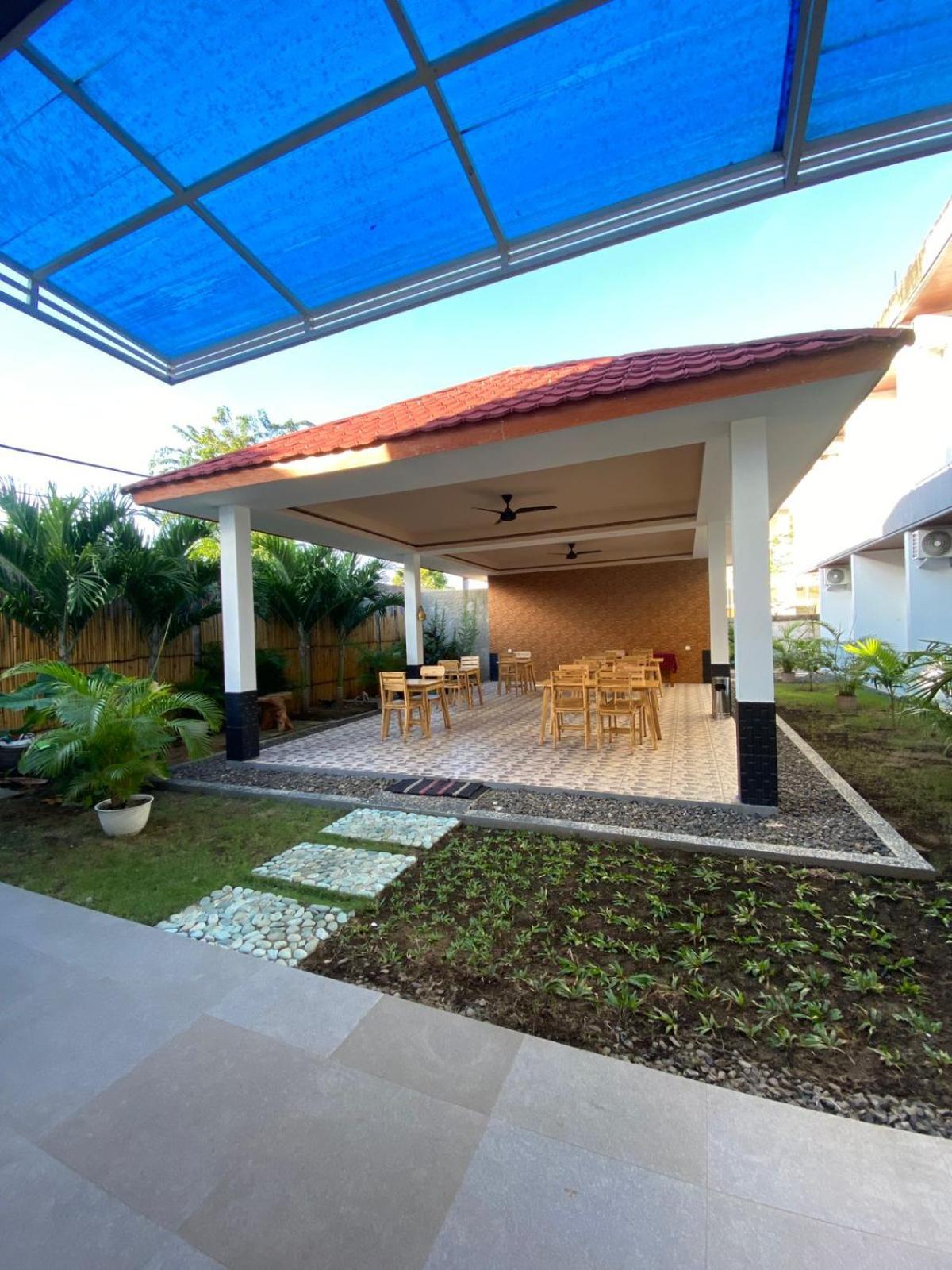 Christika Homestay Labuan Bajo Exterior photo